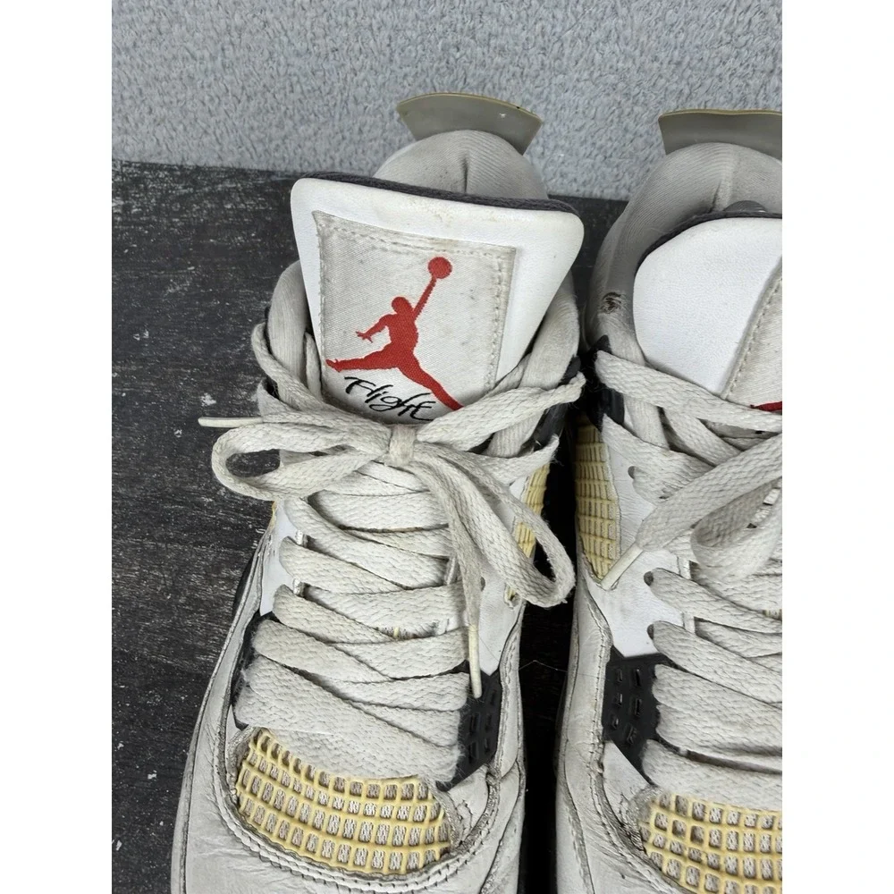 Jordan Air Jordan 4 Retro OG White Cement Mid Top Lace Up 2016 840606-192 Sz 9.5